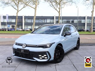 Volkswagen Golf GTE 1.5 eHybrid 272PK | Vol Leer | 360° | Stoel Ventilatie | Head-up | Keyless | Camera | Memory | IQ Light | Stoel&Stuurverwarming | 18"Inch |