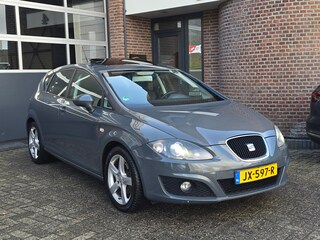 Seat Leon 1.8 TFSI Businessline High Dakraam |Sport |160PK