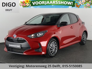 Toyota Yaris 1.5 Hybrid Bi-Tone GARANTIE TOT 12-2032! . NAVIGATIE . ACHTERUITRIJ CAMERA .  ADAPTIEVE CRUISE CONTROL .