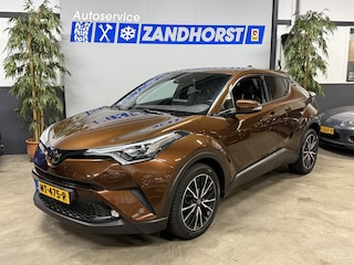 Toyota C-HR 1.2 Premium // Autom // Led // 18 Inch // Half Leer