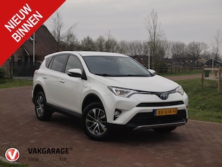 Toyota RAV4 2.5 Hybrid AWD 4x4 Dynamic | 1650kg Trekgewicht geremd | Automaat | Trekhaak | Camera | NL-Auto |