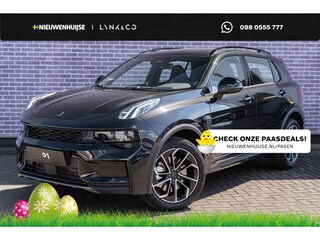 Lynk & Co 01 1.5 Core | GRATIS TREKHAAK | Nieuw Model | Achteruitrijcamera | Parkeersensoren | Stoelverwarming | Apple Carplay | Android Auto | Navigatie | Adaptieve Cruise Control