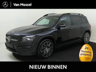Mercedes-Benz GLB 180 Business Solution AMG / Memory-Stoelen / Panaroma-dak / 360Graden-Camera /