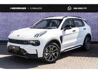 Lynk & Co 01 Plug-in Hybrid 1.5 Core | GRATIS TREKHAAK | Nieuw Model | Adaptieve Cruise Control | Keyless Entry | Stoelverwarming | Apple Carplay & Android Auto | 19 inch LM-Velgen | Achteruitrijcamera | Led |