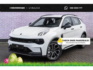 Lynk & Co 01 Plug-in Hybrid 1.5 Core | GRATIS TREKHAAK | Nieuw Model | Adaptieve Cruise Control | Keyless Entry | Stoelverwarming | Apple Carplay & Android Auto | 19 inch LM-Velgen | Achteruitrijcamera | Led |