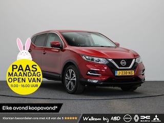 Nissan Qashqai 158pk DIG-T N-Connecta | Rondomzicht camera | Trekhaak | Stoelverwarming | Climate control | Led-verlichting |