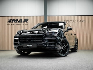 Porsche Cayenne 3.0 E-Hybrid Black Edition | Sportuitlaat | Stoelverwarming en verkoeling | Sport Chrono |
