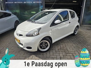 Toyota Aygo 1.0-12V Cool | 2E EIGENAAR | 12MND GARANTIE | AIRCO | NIEUWE APK |