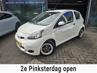 Toyota Aygo 1.0-12V Cool | 2E EIGENAAR | 12MND GARANTIE | AIRCO | NIEUWE APK |