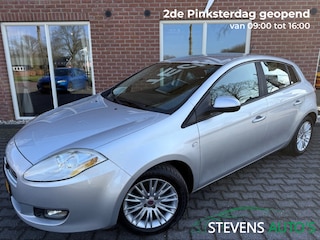 Fiat Bravo 1.4 T-Jet Corporate NIEUWE APK / RIJDT GOED / AIRCO / CRUISE / C