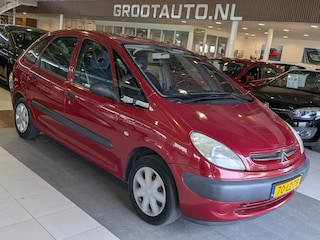 Citroën Xsara Picasso 1.6i Différence Airco, Trekhaak, Stuurbekrachtiging