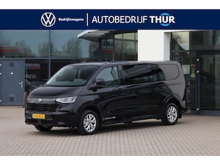 Volkswagen Transporter 2.0 TDI L2H1 30 Bulli 150PK / 110kW, Dodehoekdetectie (side assist), adaptieve cruise control (acc), rondomzichtcamera (area view), achteruitrijcamera (rear view), parkeersensoren voor en achter (pdc), verwarmbare voorstoelen, DAB+, draadloos Apple Carplay & Android Auto, LED Matrix koplampen (IQ.Lights), 2-zone climatronic, draadloze telefoonlader, elektrisch verstel-, verwarm- en inklapbare buitenspiegels, navigatie, 17" 'Le Mans' LMV, keyless go & entry etc.