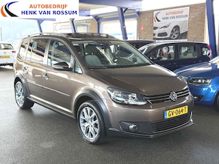 Volkswagen Touran 1.4 TSI CROSSTOURAN Pano | Trekhaak | PDC | Cruise.