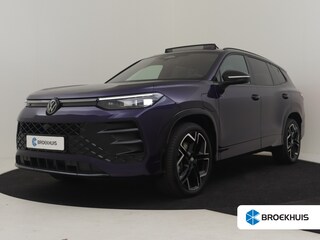 Volkswagen Tayron 1.5 TSI eHybrid R-Line 272pk DSG/AUTO | Panoramadak | Lederen Bekleding | Elektrisch verstelb. voorstoelen | Trekhaak | Head-up display | 20" LMV