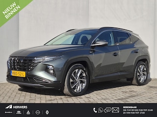 Hyundai Tucson 1.6 T-GDI MHEV Comfort Smart Handgeschakeld / Fabrieksgarantie tot 01-2027 / Dealer onderhouden / Elektrische klep / Stuur- en stoelverwarming / Apple Carplay Android / Navigatie / Trekgewicht 1.650 kg / Achteruitrijcamera / Draadloze telefoon lader / Cruise control / Keyless Entry/Start /