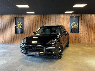 Porsche Cayenne 4.0 Turbo / Softclose / Nightvision / Matrix / Sport Chrono / Stoelventilatie / Trekhaak