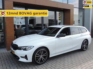 BMW 3-serie Touring 318i Executive Ed. Sportline AUTOMAAT 68.000km | 19'' | NLauto | HarmanKardon | Halfleer | CarPlay | Priv.glas