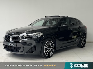 BMW X2 xDrive25e M-sport | Stoelverwarming | Panoramadak | Achteruitrijcamera | Navigatie | Sport | M-sport |