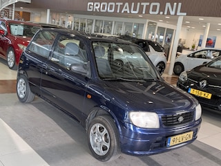 Daihatsu Cuore 1.0-12V DVVT STi Automaat NAP 65.196km