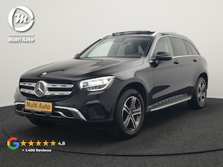 Mercedes-Benz GLC 300e 4MATIC Premium Plug In Hybrid 320pk Dealer O.H. PHEV | Trekhaak Af Fabriek | Panodak | Camera | Lederen Sportstoelen Verwarmd | Sfeerverlichting | Apple Carplay | Sidesteps | Navigatie | DAB |
