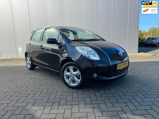 Toyota Yaris 1.3 VVTi Luna|KEYLESS!|KLIMA|APK|LMV|5DRS|TRKHK
