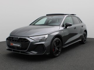 Audi A3 Sportback 45 TFSI e S edition Competition 272PK S-Tronic S-Line, Pano-Schuifdak, Memorystoel, Achteruitrijcamera, Matrix LED-verlichting, Leder, Elektr. Achterklep, Keyless, 18" LM Velgen