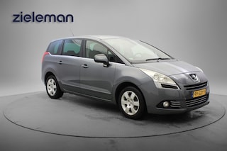 Peugeot 5008 1.6 HDiF 7 Persoons - Navi, Cruise, Clima, Trekhaak, PDC