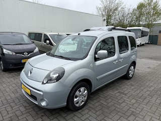 Renault Kangoo 1.6-16V Privilège Rolstoelauto Automaat - Knielsysteem + Lier - Bodemverlaging - Luchtvering - 1e Eigenaar