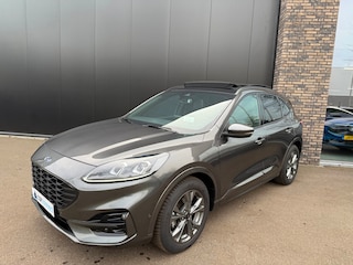 Ford Kuga 1.5 Eco 150pk ST-Line X Navi, Trekhaak, Panorama, HUD, Camera's BOMVOL!!