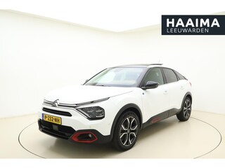 Citroën C4 Shine 50 kWh | Panoramisch schuif/kanteldak | Navigatie | Lederen bekleding | Stoelverwarming | Camera | Keyless | Climate control | Verwarmd voorruit