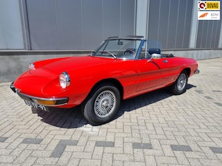 Alfa Romeo Spider 2.0
