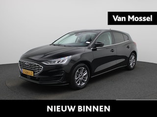 Ford Focus 1.0 EcoBoost Hybrid Titanium | Climate Control / ECC | Licht metalen velgen 16 inch | Cruise control | Navigatie  | LED koplampen | Park Distance Control voor en achter |