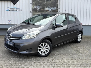 Toyota Yaris 1.0 VVT-i Aspiration | Trekhaak | Achteruitrijcamera | Airco