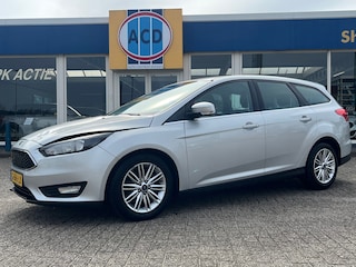 Ford Focus Wagon 1.0 Edition | Apk 12-2026 | Schade voorbumper & Motorkap |
