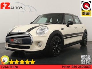 Mini Cooper 1.5 Chili Business - Navigatie - Lederen bekleding - Schuifdak - Stoelverwarming