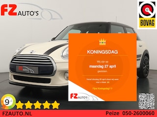 Mini Cooper 1.5 Chili Business - Navigatie - Lederen bekleding - Schuifdak - Stoelverwarming