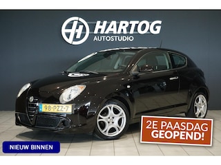 Alfa Romeo Mito 1.4 Distinctive + APPLE CARPLAY / CRUISE CONTROL / CLIMATE CONTROL