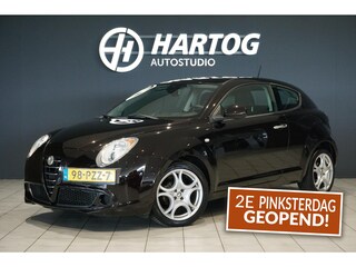 Alfa Romeo Mito 1.4 Distinctive + APPLE CARPLAY / CRUISE CONTROL / CLIMATE CONTROL