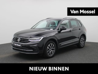 Volkswagen Tiguan 1.5 TSI eHybrid Life 150 PK| Dealeronderhouden | Navigatie | Stoelverwarming | Stuurwielverwarming | Achterklep Elektrisch | Climatronic | Digitale Cockpit
