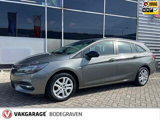 Opel Astra Sports Tourer 1.2 Edition / camera / navigatie / trekhaak