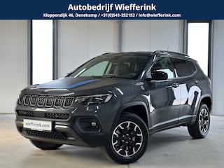 Jeep Compass 4xe 240 Plug-in Hybrid Electric Trailhawk