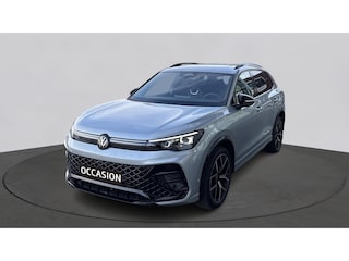 Volkswagen Tiguan 1.5 eHybrid 204 PK R-Line Edition Trekhaak - Panoramadak