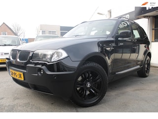 BMW X3 3.0i Executive Automaat |Airco | Cruise control | Pano | Parkeersensoren | Stoelverwarming |4x4| Trekhaak
