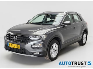 Volkswagen T-Roc 1.5 TSI Style ADAPTIVE CRUISE DIGIDASH STOELVERW.