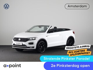 Volkswagen T-Roc 1.5 TSI R-Line 150 pk Automaat (DSG) | Navigatie | Parkeersensoren (Park assist) | Achteruitrijcamera | Windscherm | Stoel/stuur verwarming | Black Style pakket | R-Line |