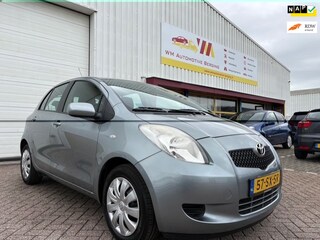 Toyota Yaris 1.3 VVTi Sol AUTOMAAT