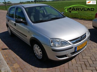 Opel Corsa 1.2-16V Essentia ** MARGE AUTO **