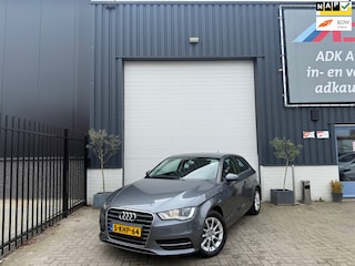 Audi A3 1.4 TFSI Attraction Pro Line AUTOMAAT/NAVI/CRUISE/PDC/AIRCO/LM VELGEN