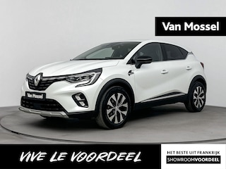 Renault Captur 1.3 TCe 140Pk Intens | Navigatie | Apple Carplay/Android Auto | Parkeersensoren Voor & Achter | Achteruitrijcamera | Climate Control | Cruise Control | Keyless Entry | Lichtmetalen Velgen | Privacy Glass |
