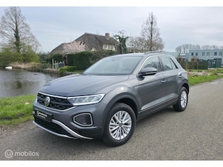 Volkswagen T-Roc 1.5 TSI / Virtual / Camera / Navi / Carplay